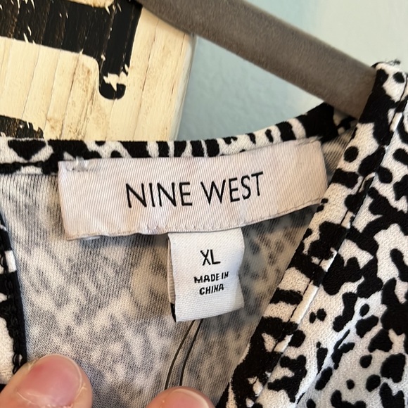 NWT Nine West Ladies Cap Padded Sleeve Open Back with Gold Chain XL - Picture 2 of 7